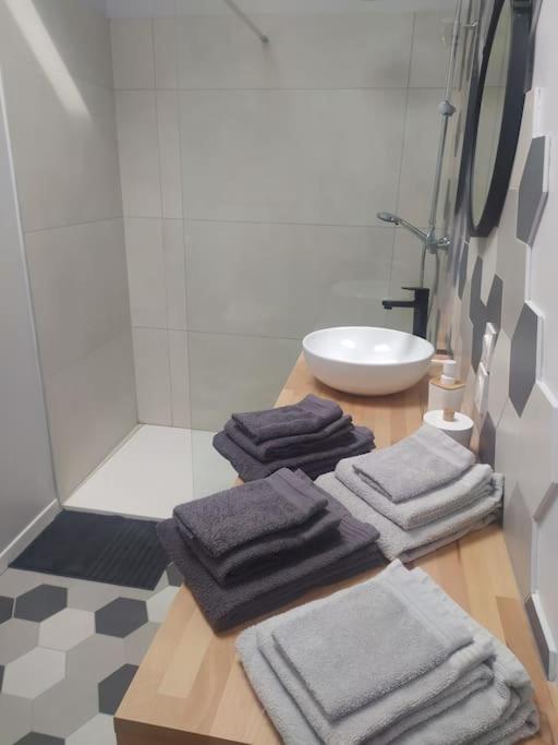 Appartement Le Petit Pied A Terre Du Luberon à Mérindol Extérieur photo