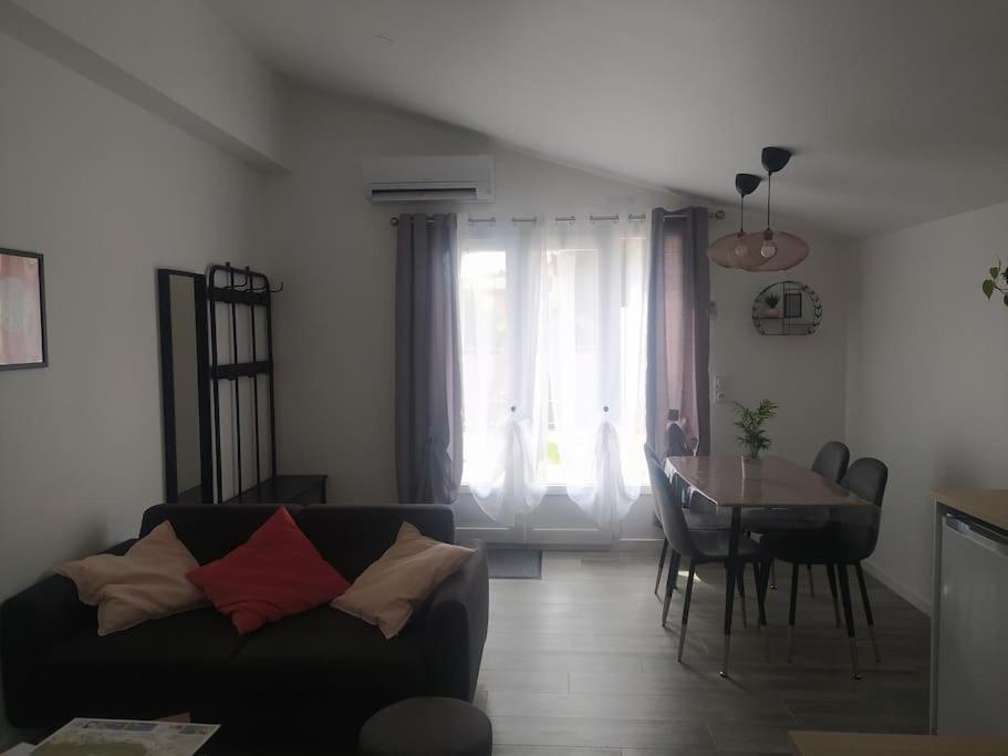 Appartement Le Petit Pied A Terre Du Luberon à Mérindol Extérieur photo